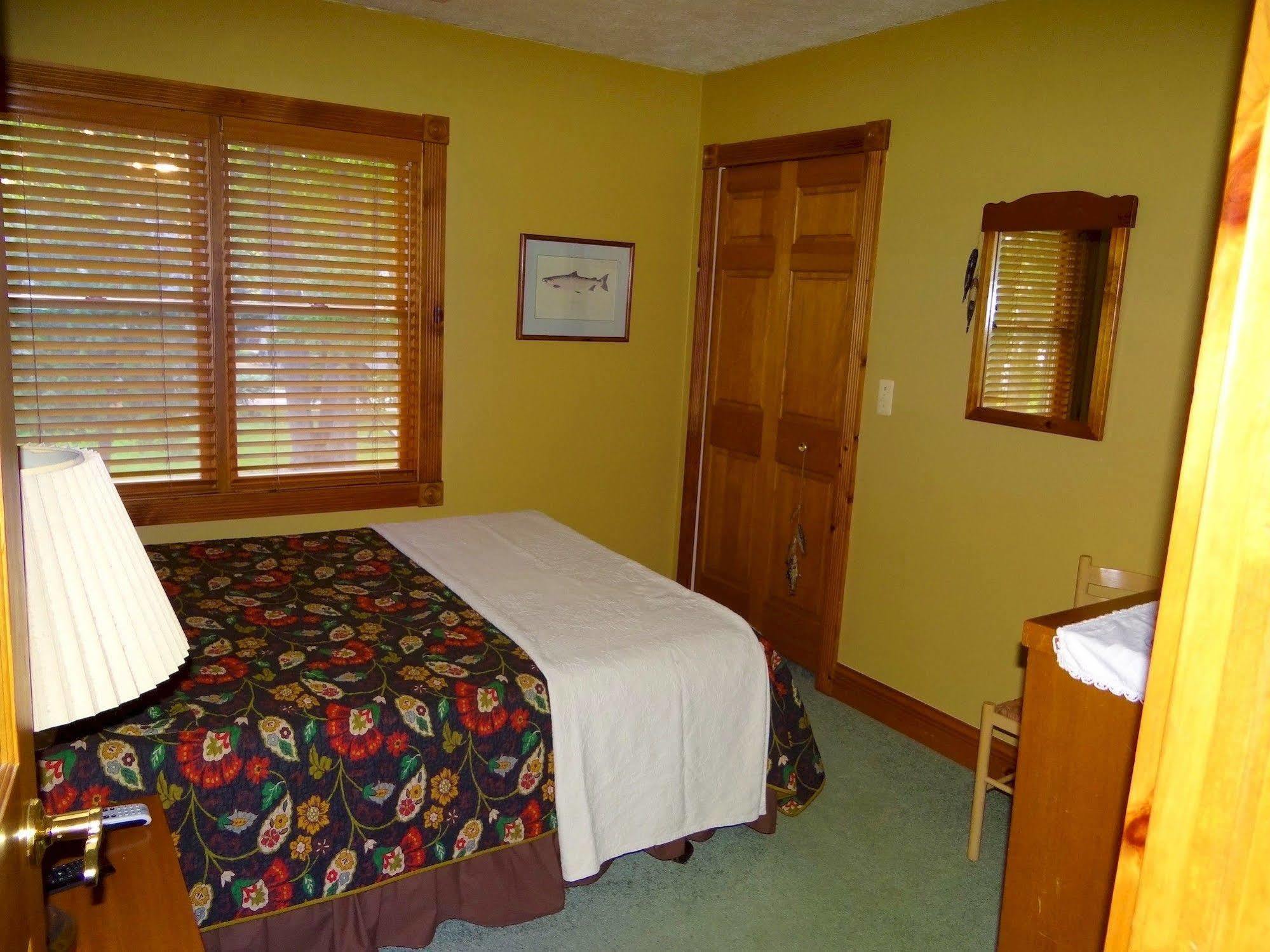 Sunset Resort Prudenville Esterno foto