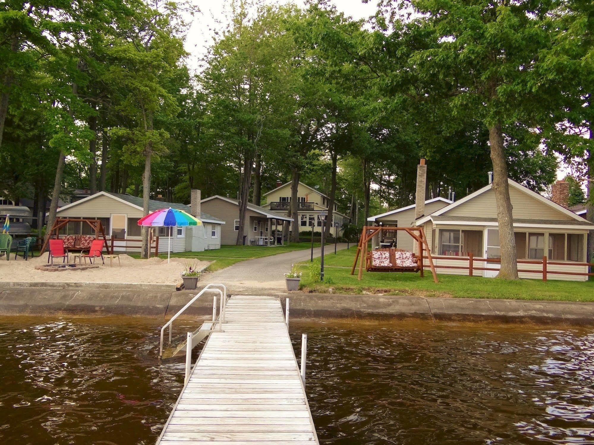 Sunset Resort Prudenville Esterno foto